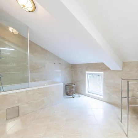 Vendégház Luxury Luce