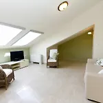 Luxury Luce